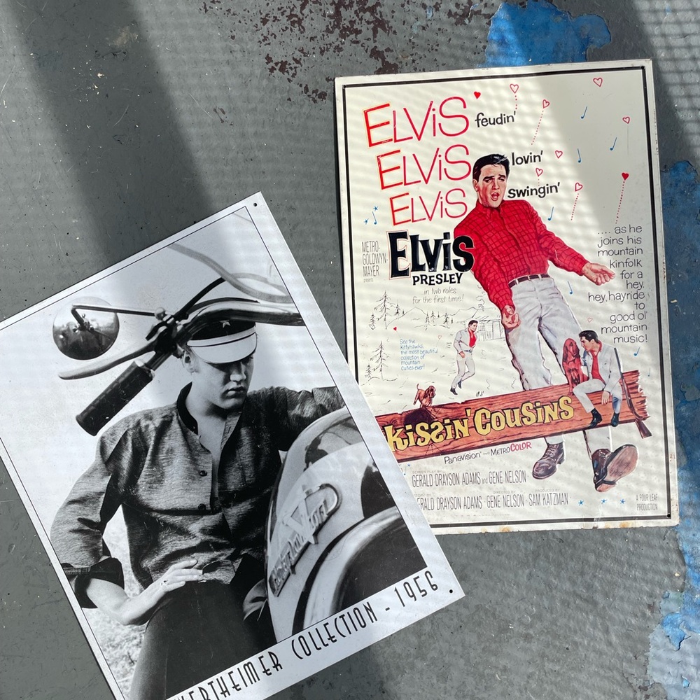Elvis Presley Signs